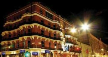 One Harrington Gardens Hotel London Bagian luar foto